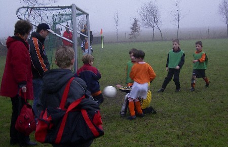 Excellent F4 - Gassel F2 (seizoen 2002-2003 / foto 2)