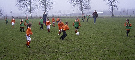 Excellent F4 - Gassel F2 (seizoen 2002-2003 / foto 5)