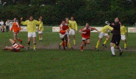 Gassel 2 - HBV 2 / seizoen '02-'03 / foto 6