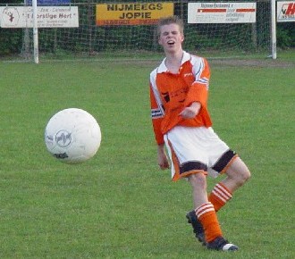 Gassel 2 - HBV 2 / seizoen '02-'03 / foto 9