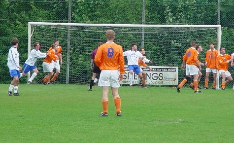 OVC '63 1 - Gassel 1 / seizoen '02-'03 / foto 1