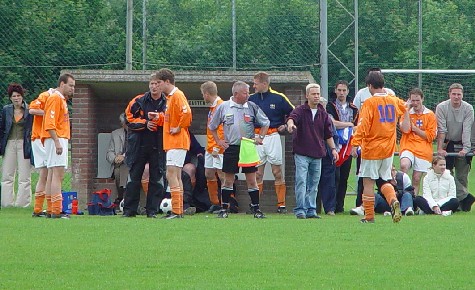 OVC '63 1 - Gassel 1 / seizoen '02-'03 / foto 11