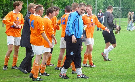OVC '63 1 - Gassel 1 / seizoen '02-'03 / foto 14