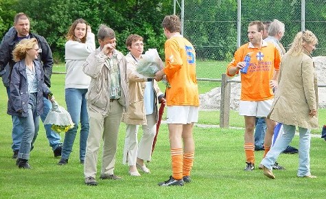 OVC '63 1 - Gassel 1 / seizoen '02-'03 / foto 19