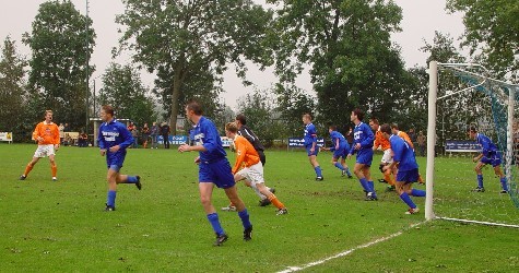 SBV 1 - Gassel 1 / seizoen '02-'03 / foto 5