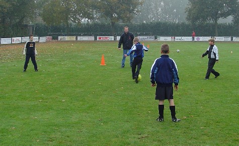 Luxe training E- en F-pupillen / 25 oktober 2003 / foto 10
