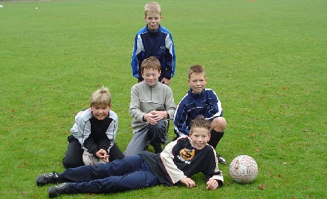 Luxe training E- en F-pupillen / 25 oktober 2003 / foto 6
