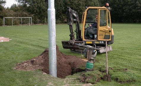 Plaatsing nieuwe lichtinstallatie / 10 oktober 2003 / foto 12