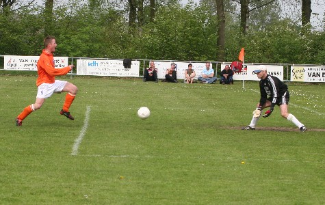 Gassel 1 - SCV '58 1 / seizoen '04-'05 / foto 18