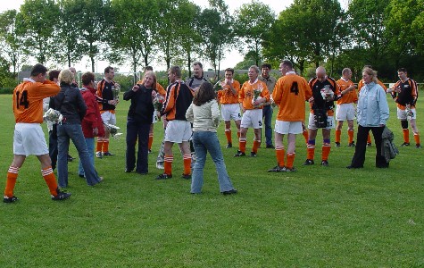 Gassel 3 - NLC '03 3 / seizoen '04-'05 / foto 12