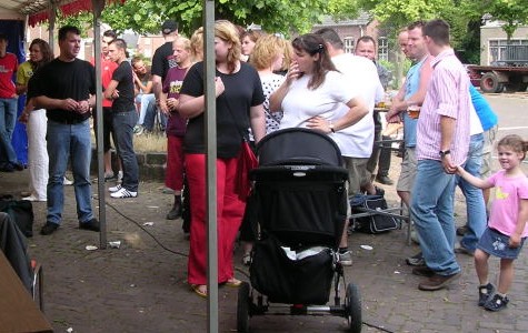 Straatvoetbaltoernooi / 03 juli 2005 / foto 10