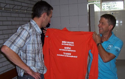 Nieuwe tenue veteranenelftal / 18 augustus 2007 / foto 4
