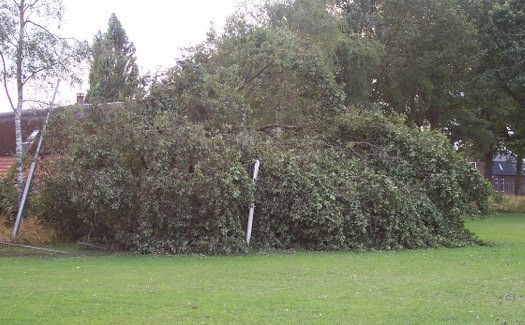 Stormschade bij VV Gassel / 13 juli 2010 / foto 3