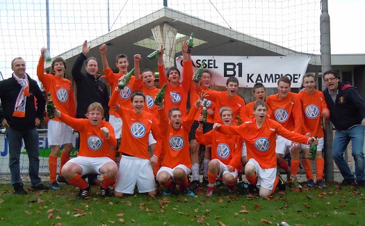 Gassel B1 kampioen 2011-2012 / 26 november 2011 / foto 10