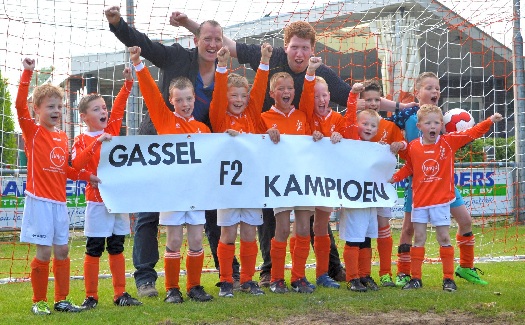 Gassel F2 voorjaarskampioen 2014 / 17 mei 2014 / foto 14