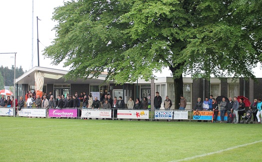 Gassel vrouwen 1 kampioen 2013-2014 / 27 april 2014 / foto 1