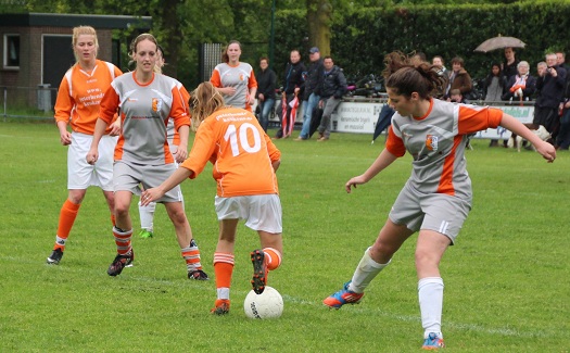 Gassel vrouwen 1 kampioen 2013-2014 / 27 april 2014 / foto 7