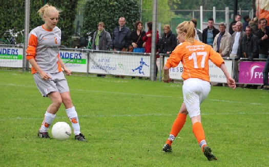 Gassel vrouwen 1 kampioen 2013-2014 / 27 april 2014 / foto 10