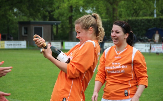 Gassel vrouwen 1 kampioen 2013-2014 / 27 april 2014 / foto 20