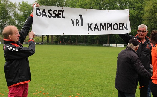 Gassel vrouwen 1 kampioen 2013-2014 / 27 april 2014 / foto 21
