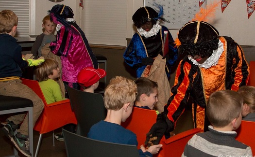 Sinterklaas bij jeugd VV Gassel / 03 december 2014 / foto 2