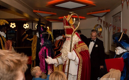 Sinterklaas bij jeugd VV Gassel / 03 december 2014 / foto 20