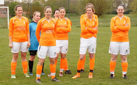 Gassel vrouwen 1 kampioen 2015-2016 / 04 mei 2016 / foto 2