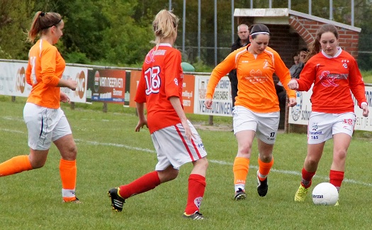 Gassel vrouwen 1 kampioen 2015-2016 / 04 mei 2016 / foto 4