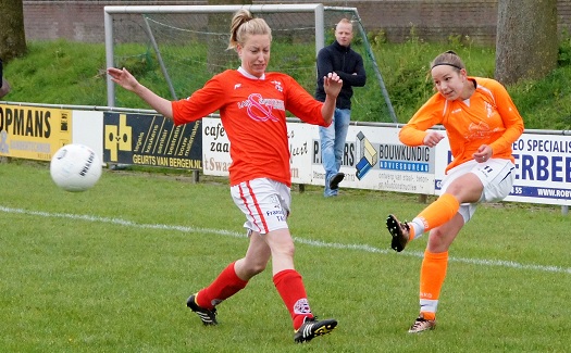 Gassel vrouwen 1 kampioen 2015-2016 / 04 mei 2016 / foto 6