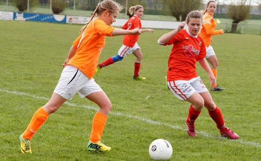 Gassel vrouwen 1 kampioen 2015-2016 / 04 mei 2016 / foto 11