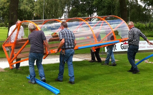 Nieuwe dug-outs hoofdveld / juni - juli 2016 / foto 14